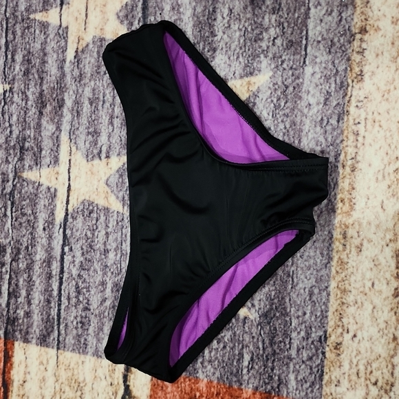 Girls bathing suit - Picture 6 of 8